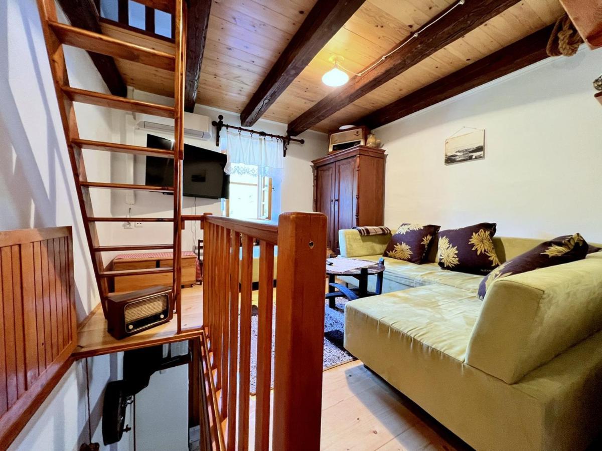 Casa Bella Holiday Home Rab Mundanije エクステリア 写真
