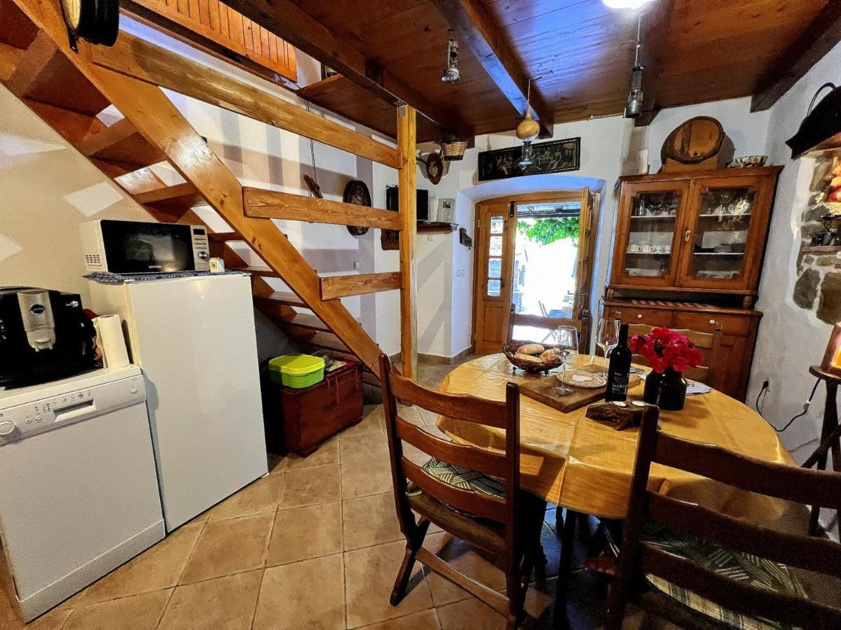 Casa Bella Holiday Home Rab Mundanije エクステリア 写真