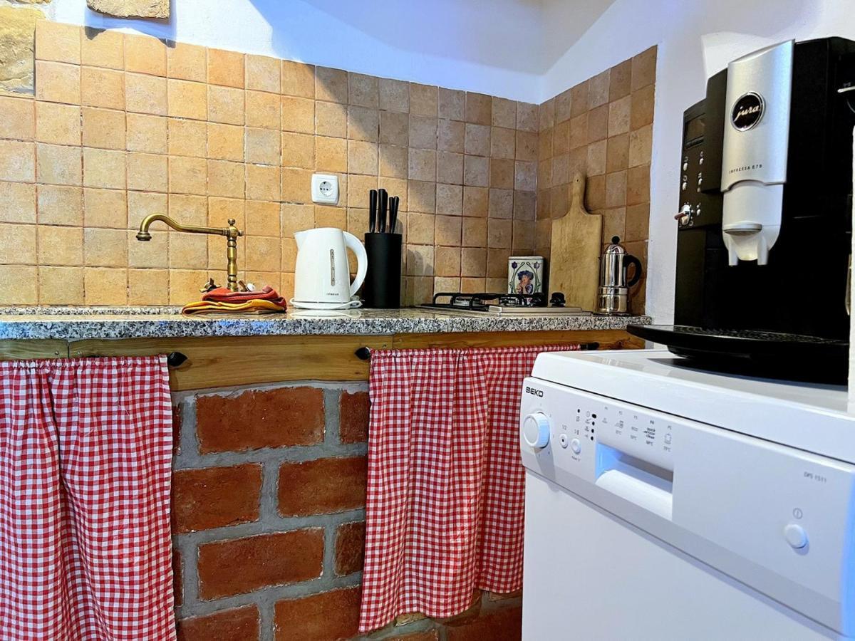 Casa Bella Holiday Home Rab Mundanije エクステリア 写真