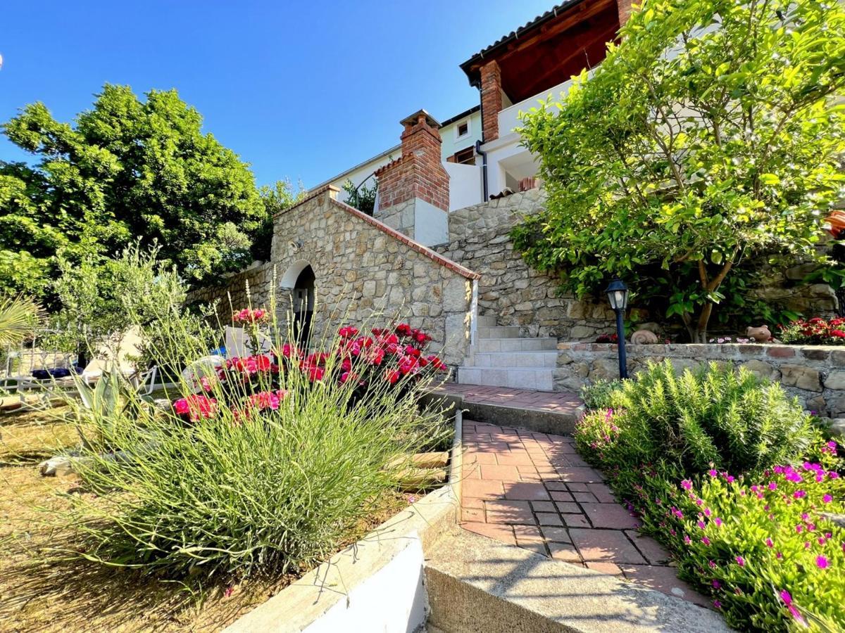 Casa Bella Holiday Home Rab Mundanije エクステリア 写真